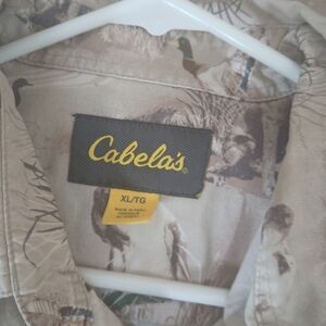 Cabela's Beige Wildlife Print Shirt